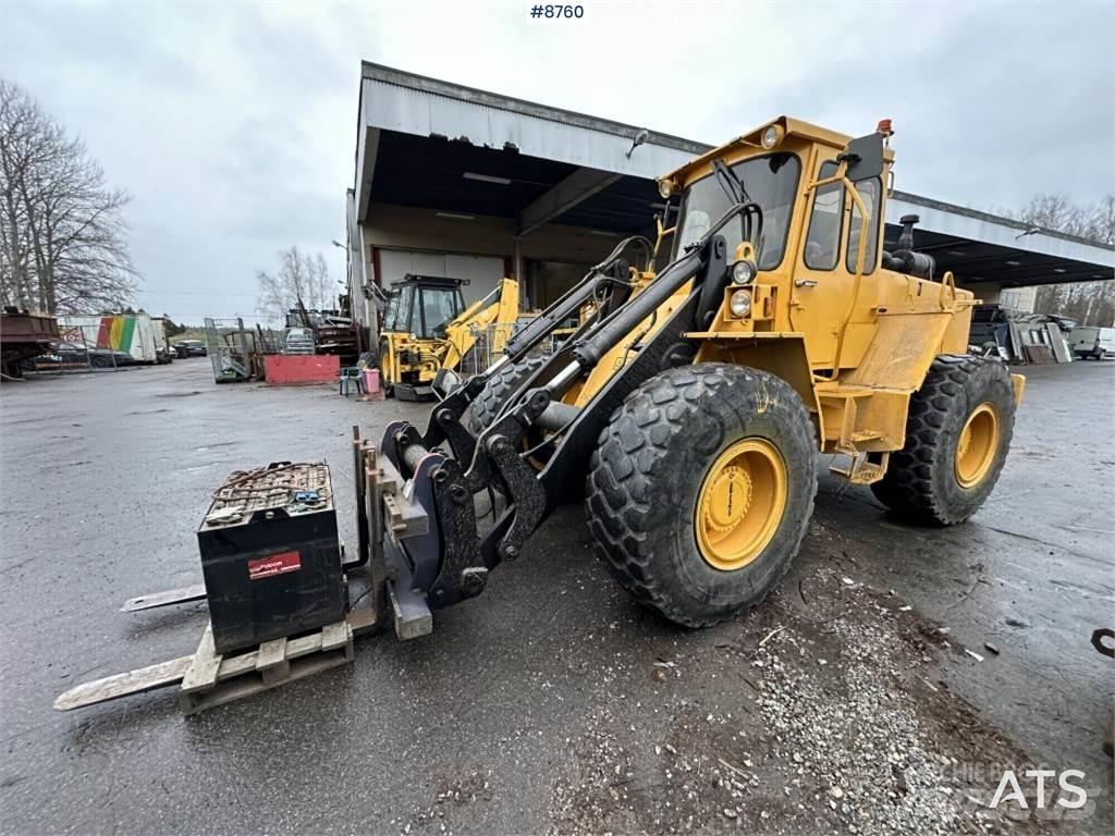 Volvo BM 4400 Bouteurs sur roues