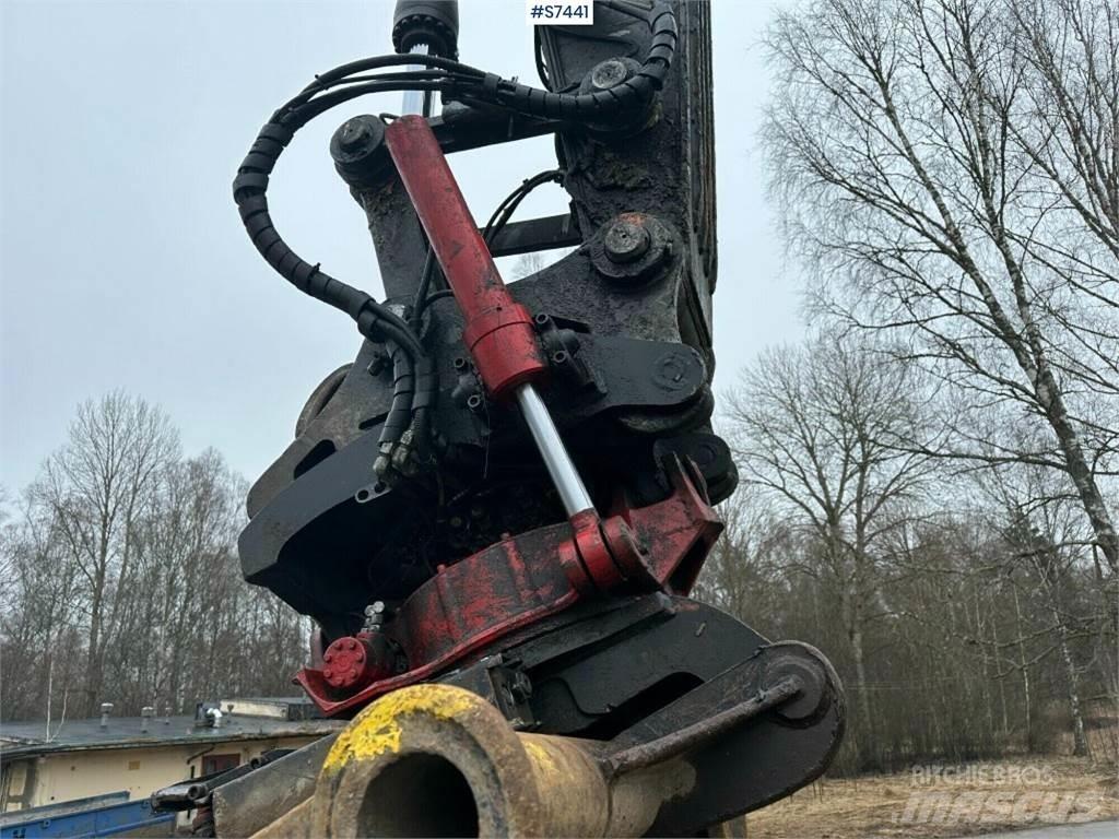 Volvo EC300DL Pelle sur chenilles