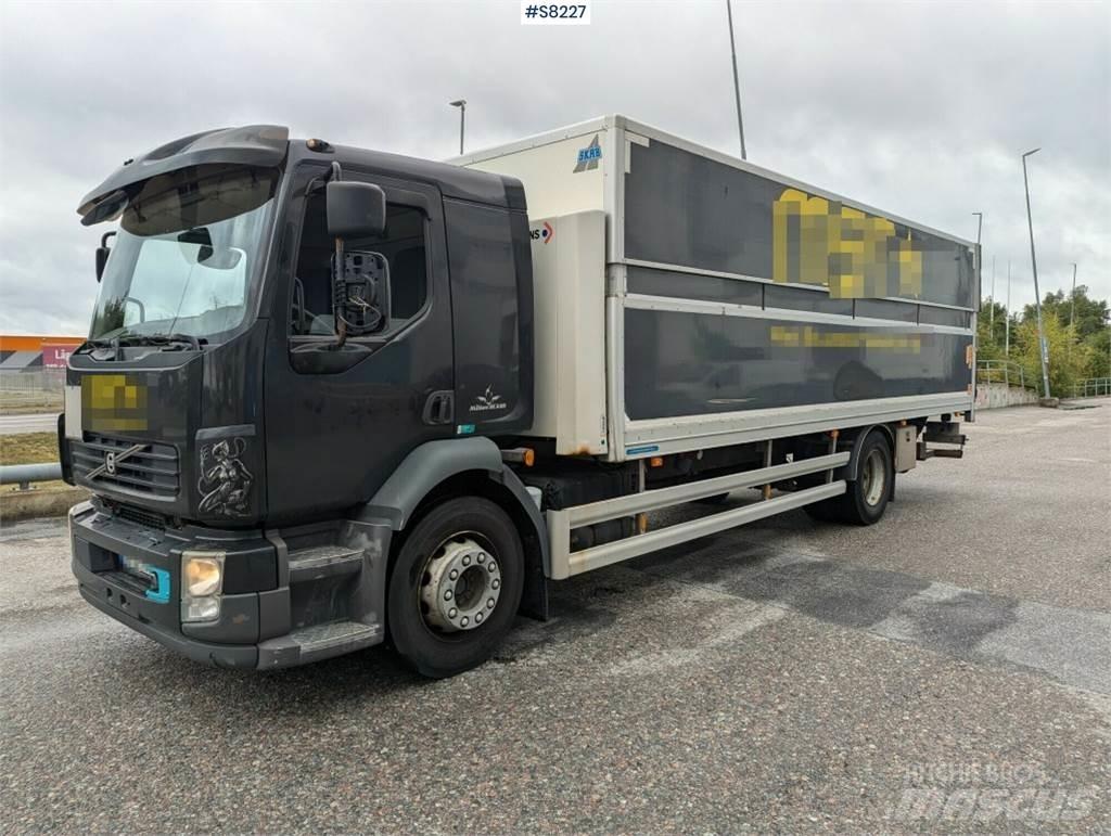 Volvo FL Camion Fourgon