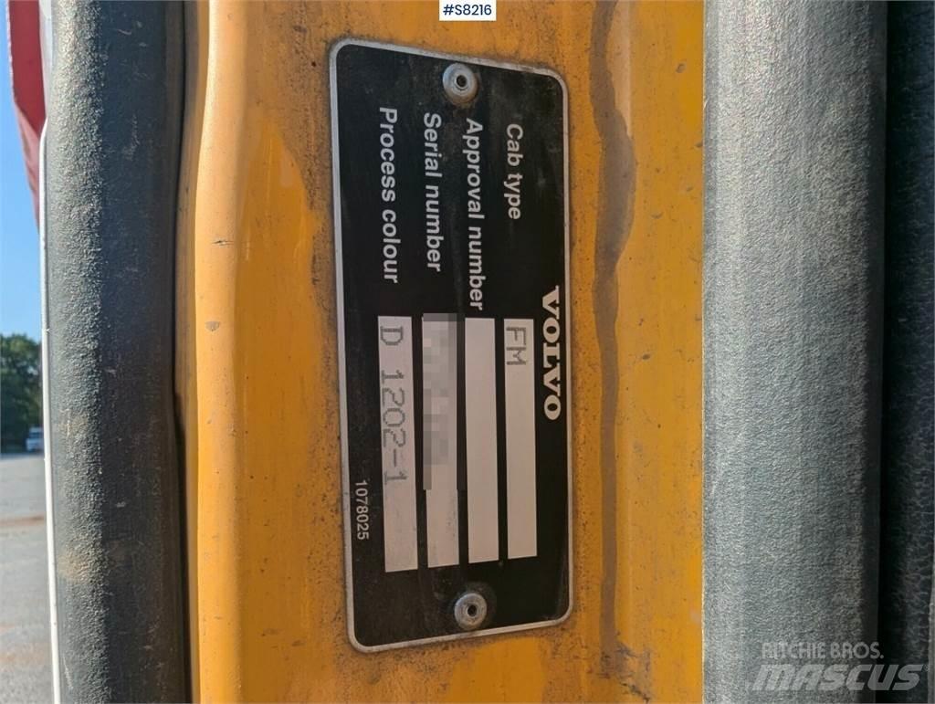 Volvo FMX 6X2 Camion benne
