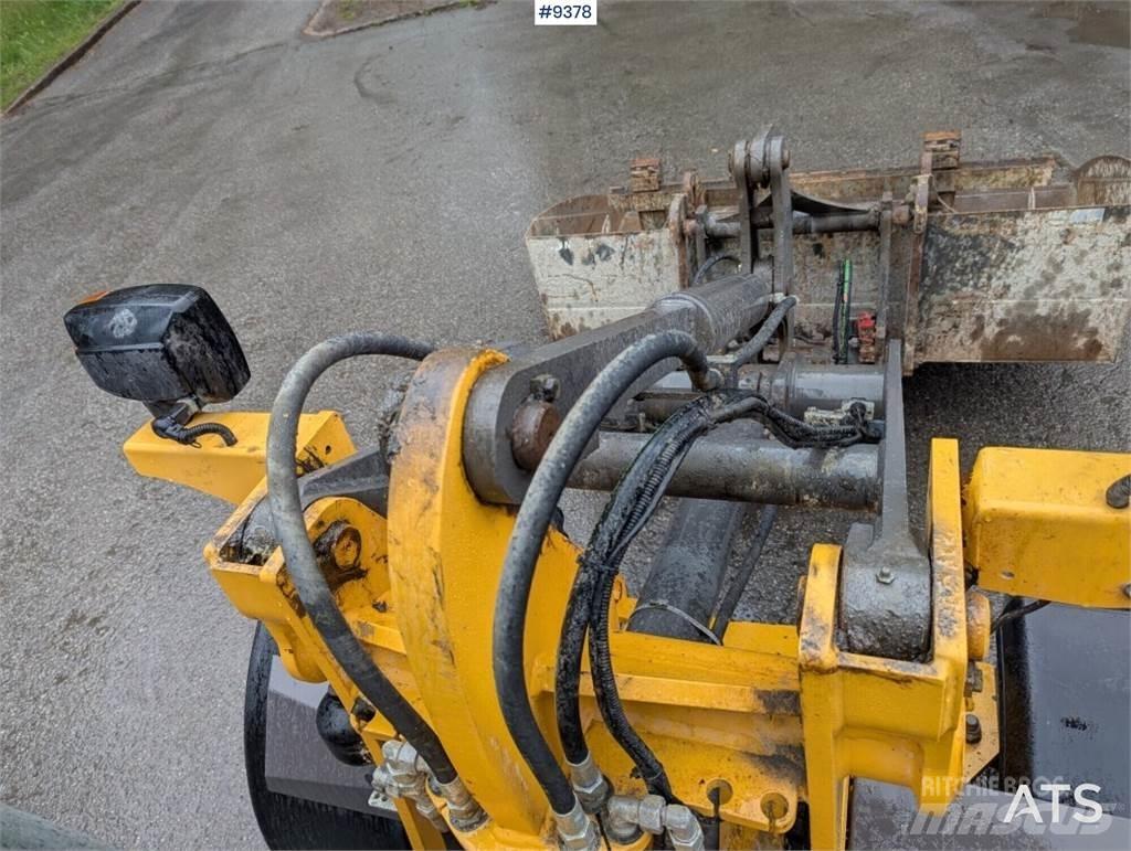 Volvo L25F Bouteurs sur roues