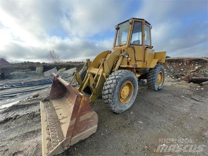 CAT 920 Chargeuse sur pneus