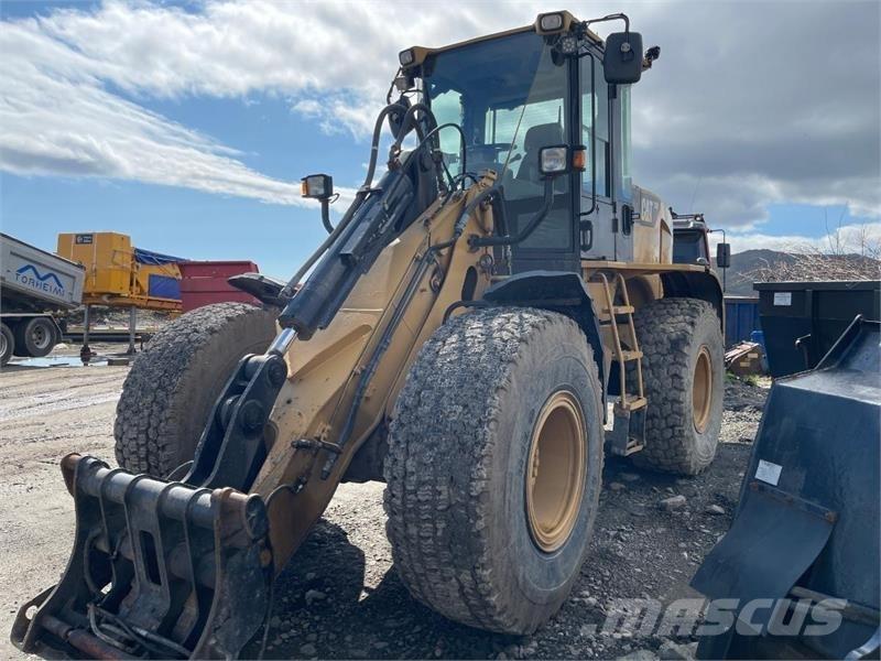 CAT 930 H Chargeuse sur pneus