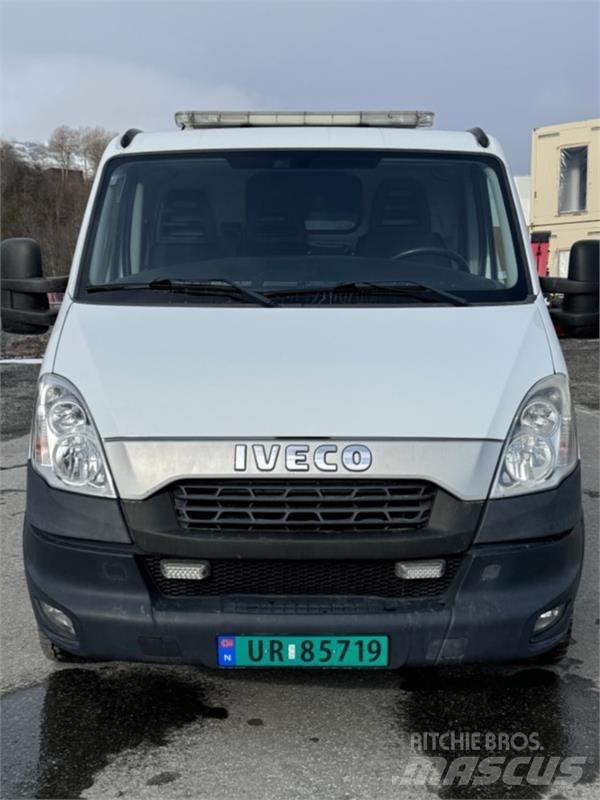 Iveco Daily Voiture