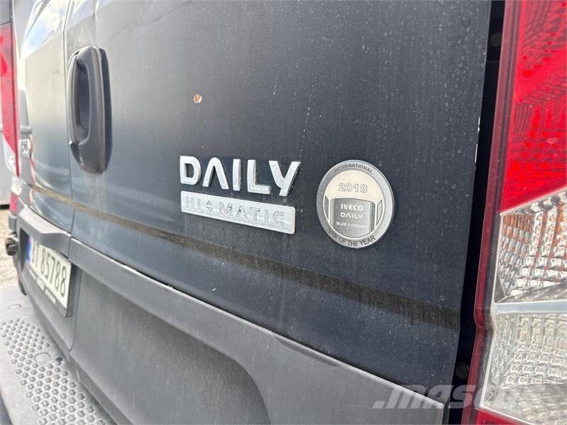 Iveco Daily Voiture