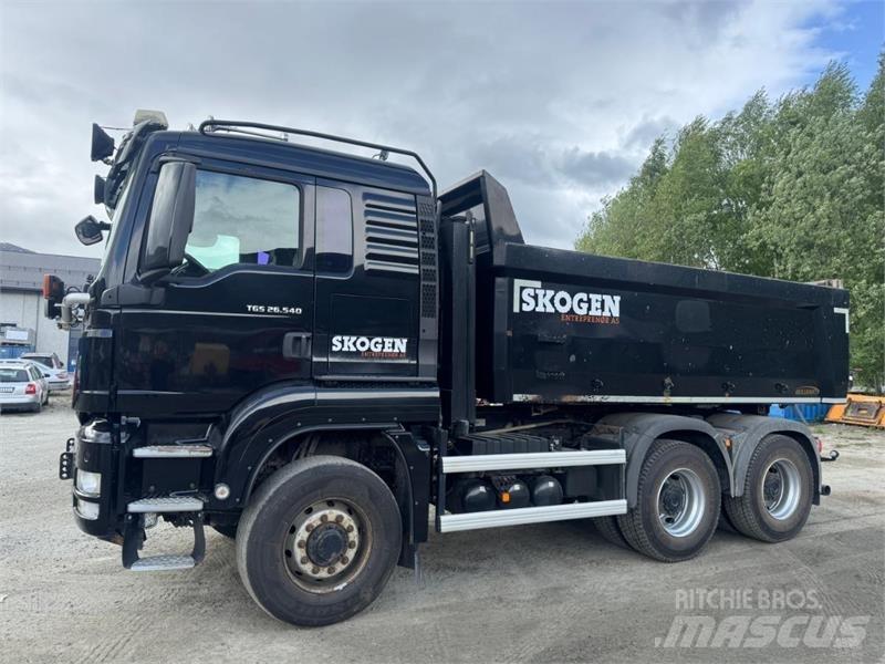 MAN TGS Camion benne