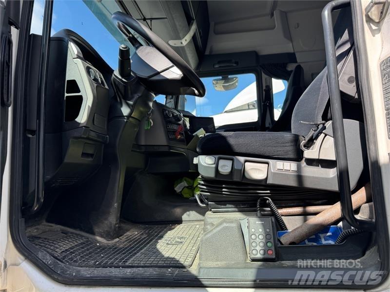 MAN TGX Autre camion