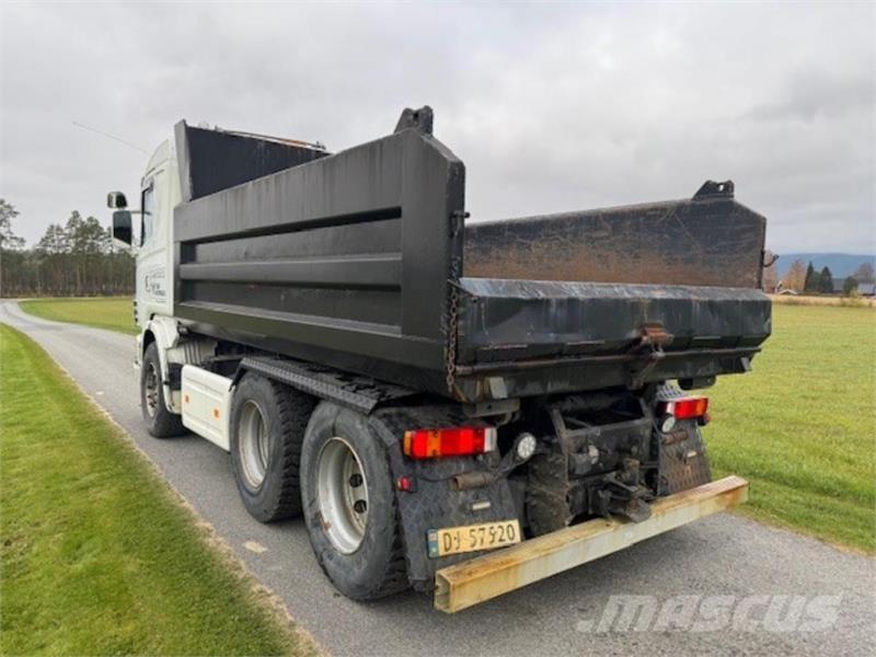 Scania 144G Camion benne