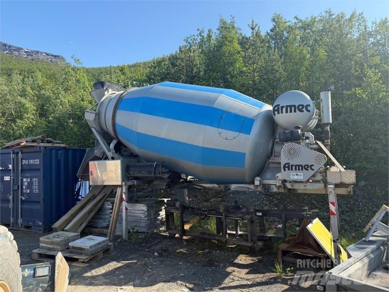 Volvo Armec Autre camion
