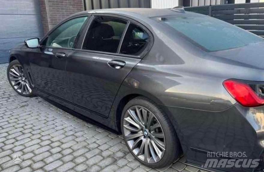 BMW  Pneus, roues et jantes