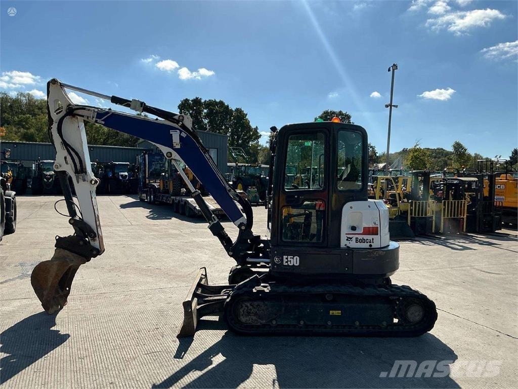 Bobcat E50 Pelle sur chenilles