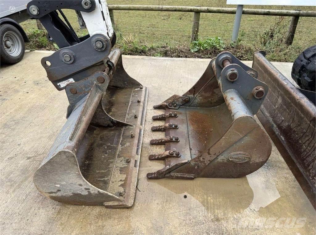 Bobcat E55 Pelle sur chenilles