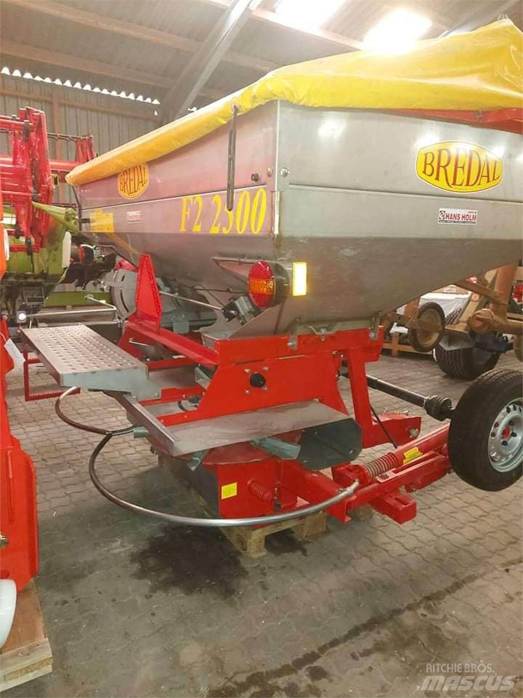 Bredal F2 2500 Semoir à engrais
