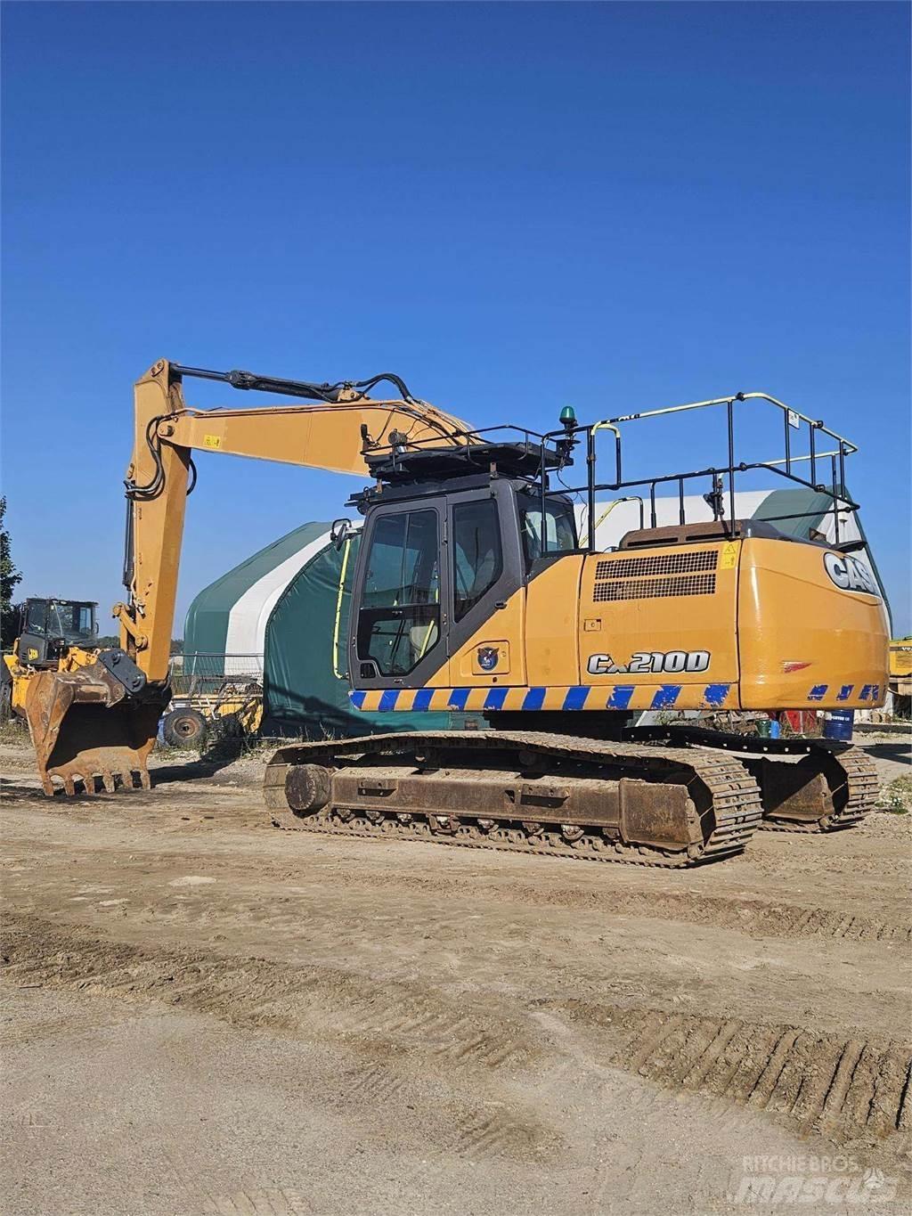 CASE LC210-D Pelle sur chenilles