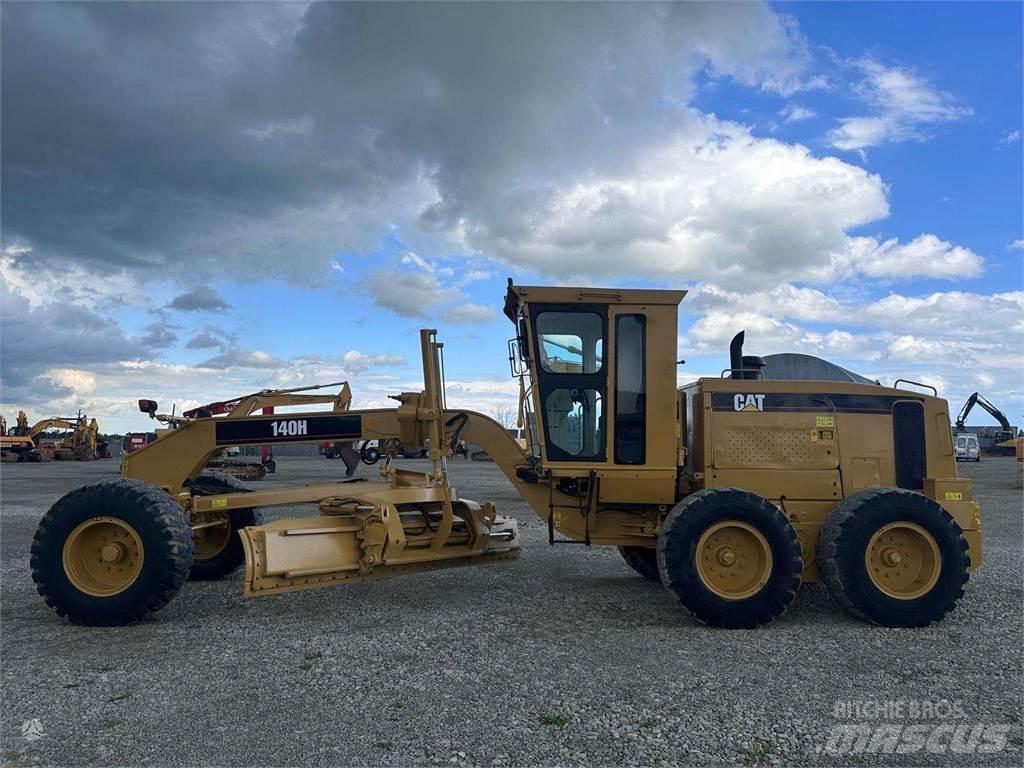 CAT 140 H Niveleuse