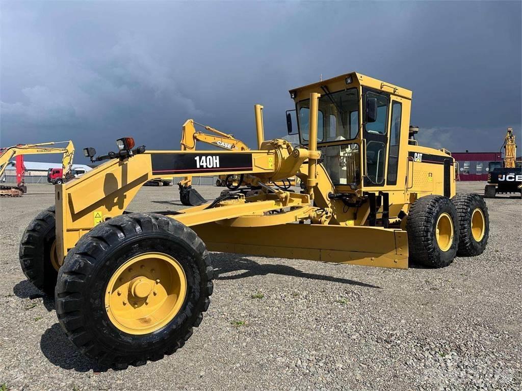 CAT 140 H Niveleuse