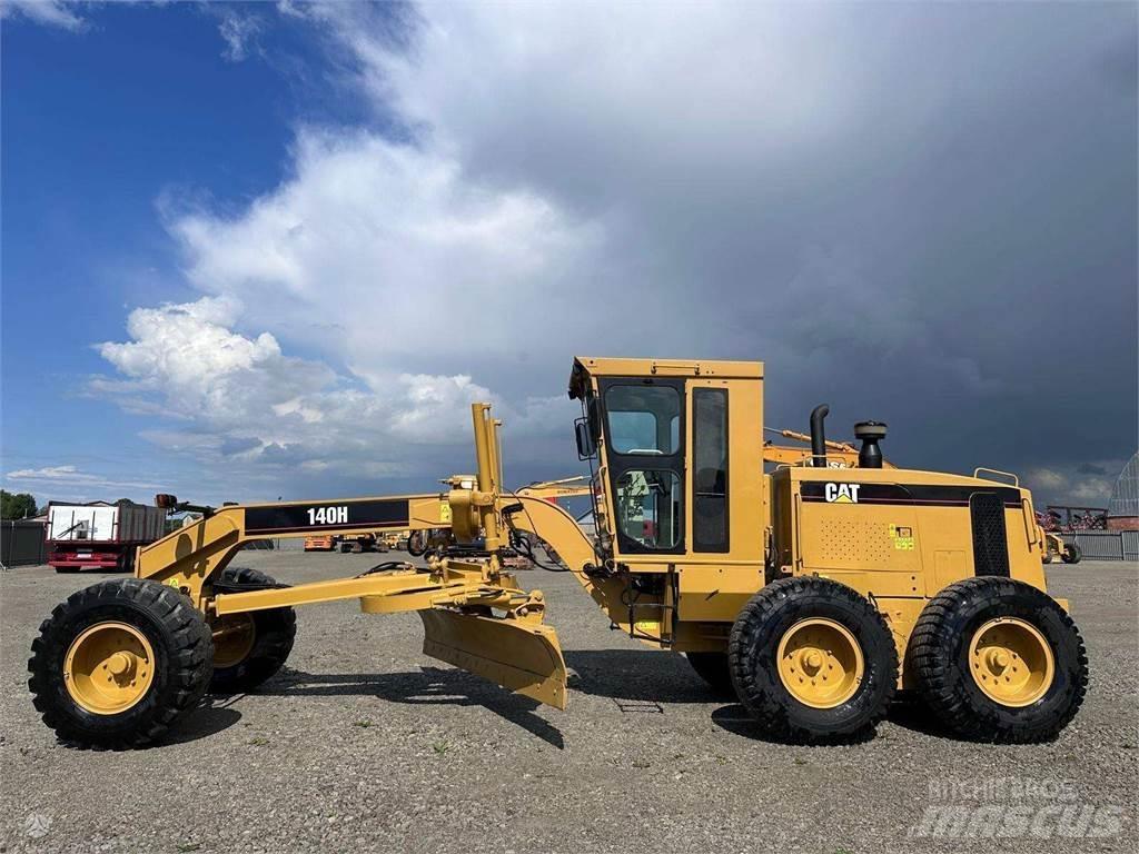 CAT 140 H Niveleuse