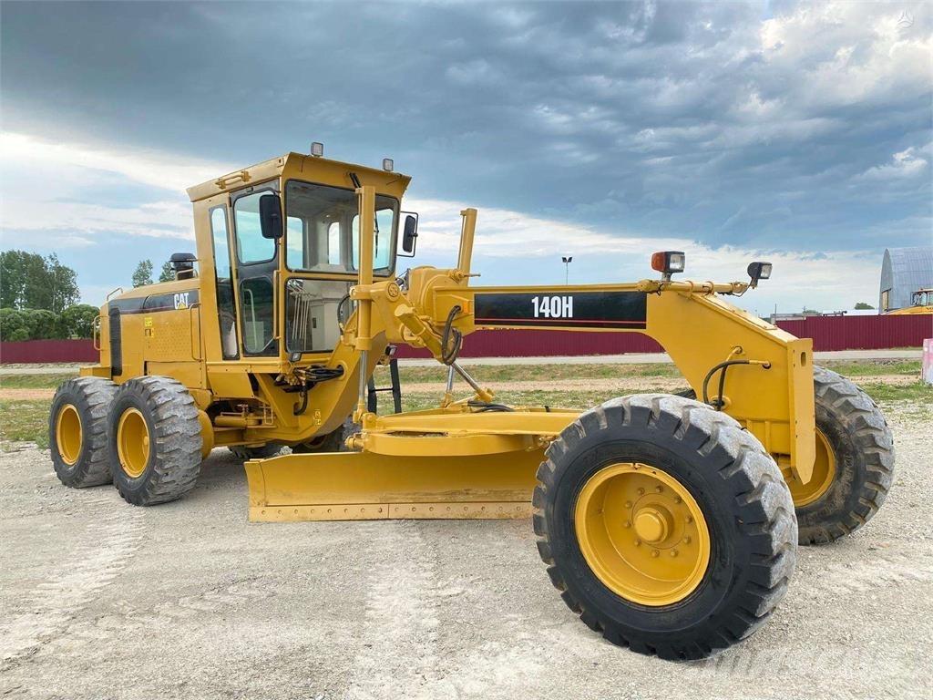 CAT 140 H Niveleuse