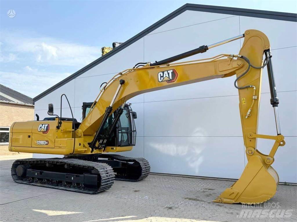 CAT 320D3 Pelle sur chenilles