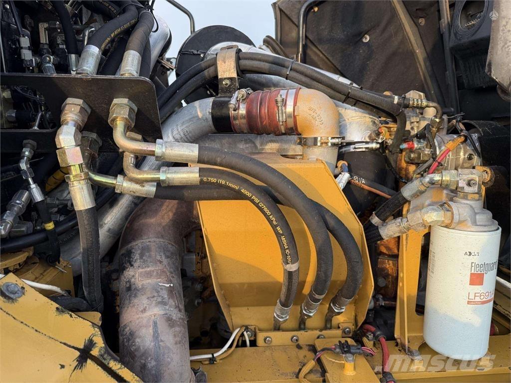 CAT 730 Tombereau articulé
