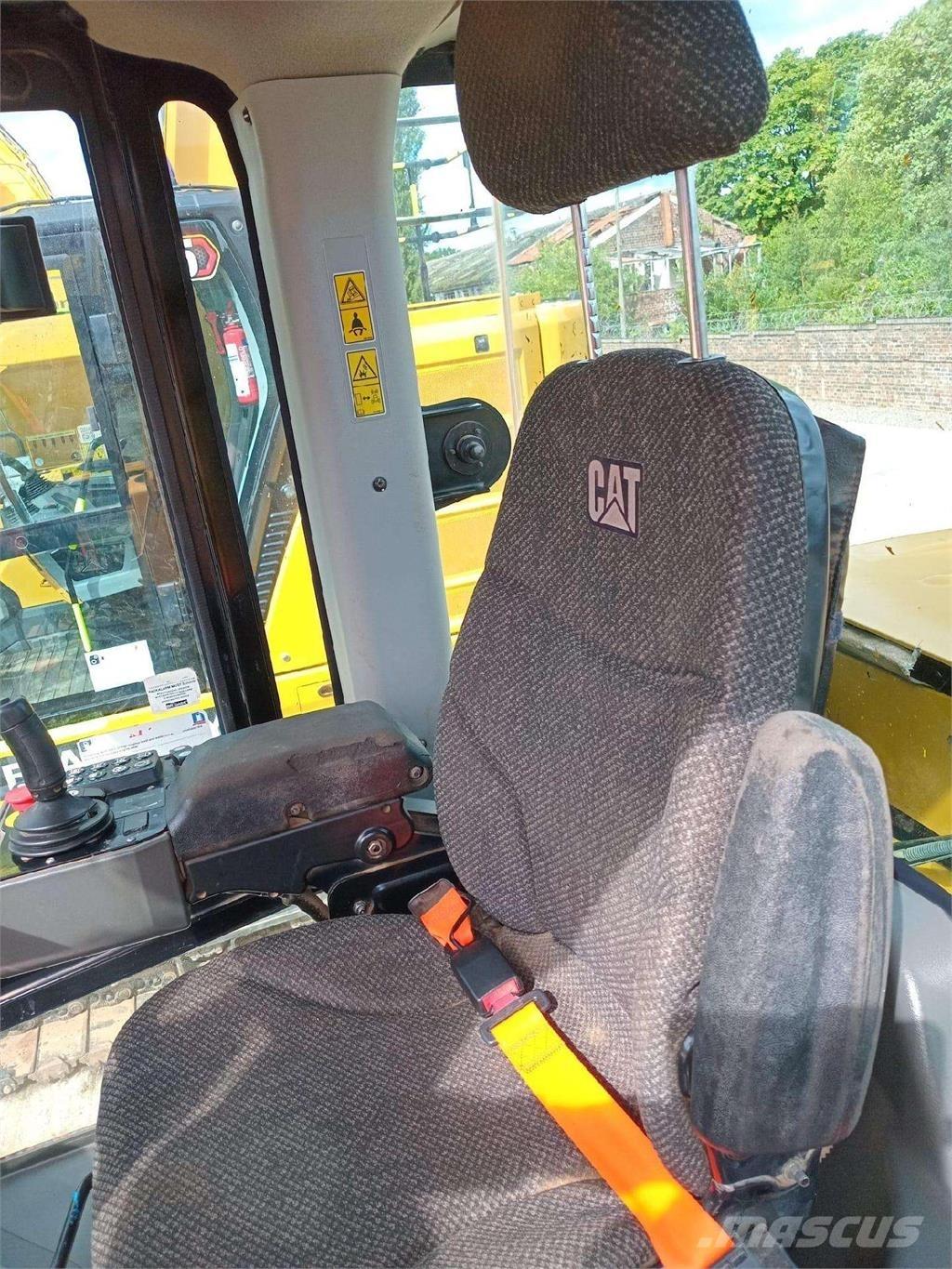 CAT CS 66 B Rouleaux monocylindre