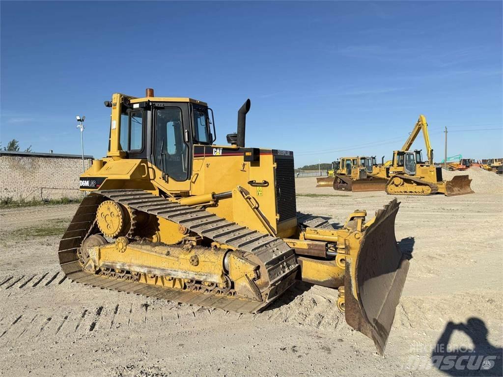 CAT D6M LGP Bouteurs sur chenilles