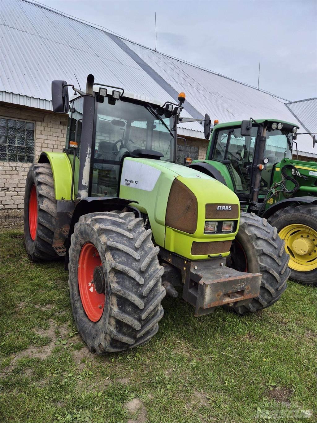 CLAAS ARES 696 RZ Tracteur