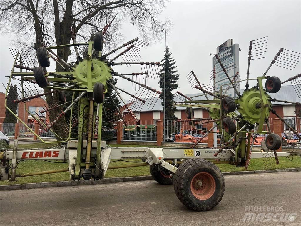 CLAAS Liner 3000 Rateau faneur