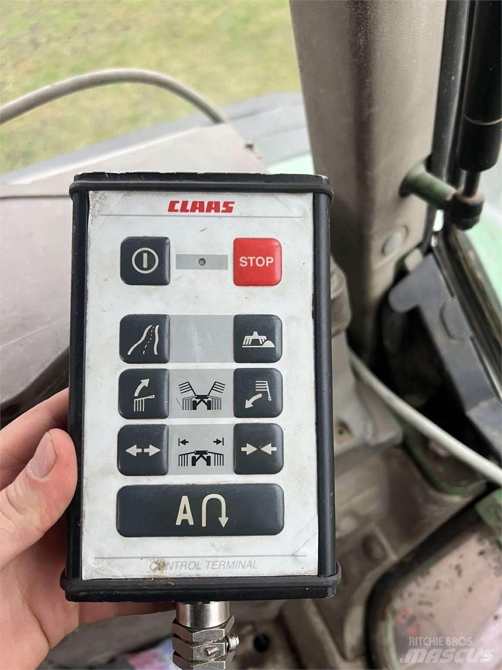 CLAAS Liner 3000 Rateau faneur