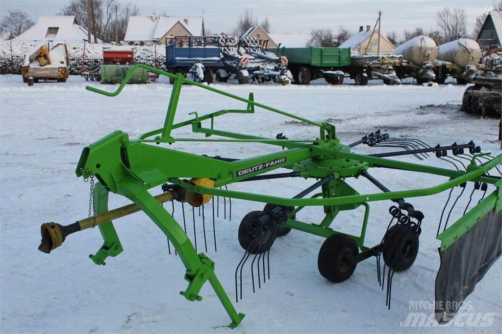 Deutz-Fahr 300 Rateau faneur