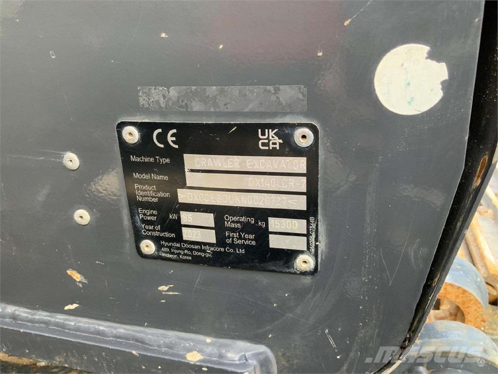 Doosan DX140 LCR Pelle sur chenilles