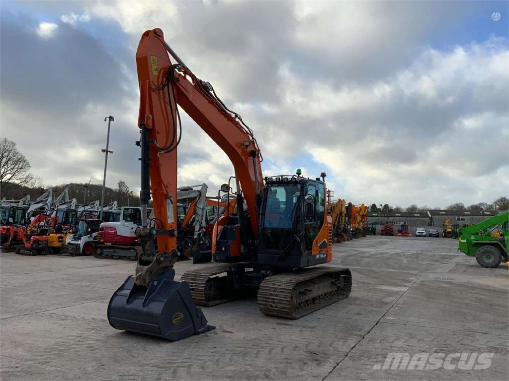 Doosan DX140 LCR Pelle sur chenilles
