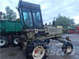 Fortschritt E 302 Moissonneuse batteuse