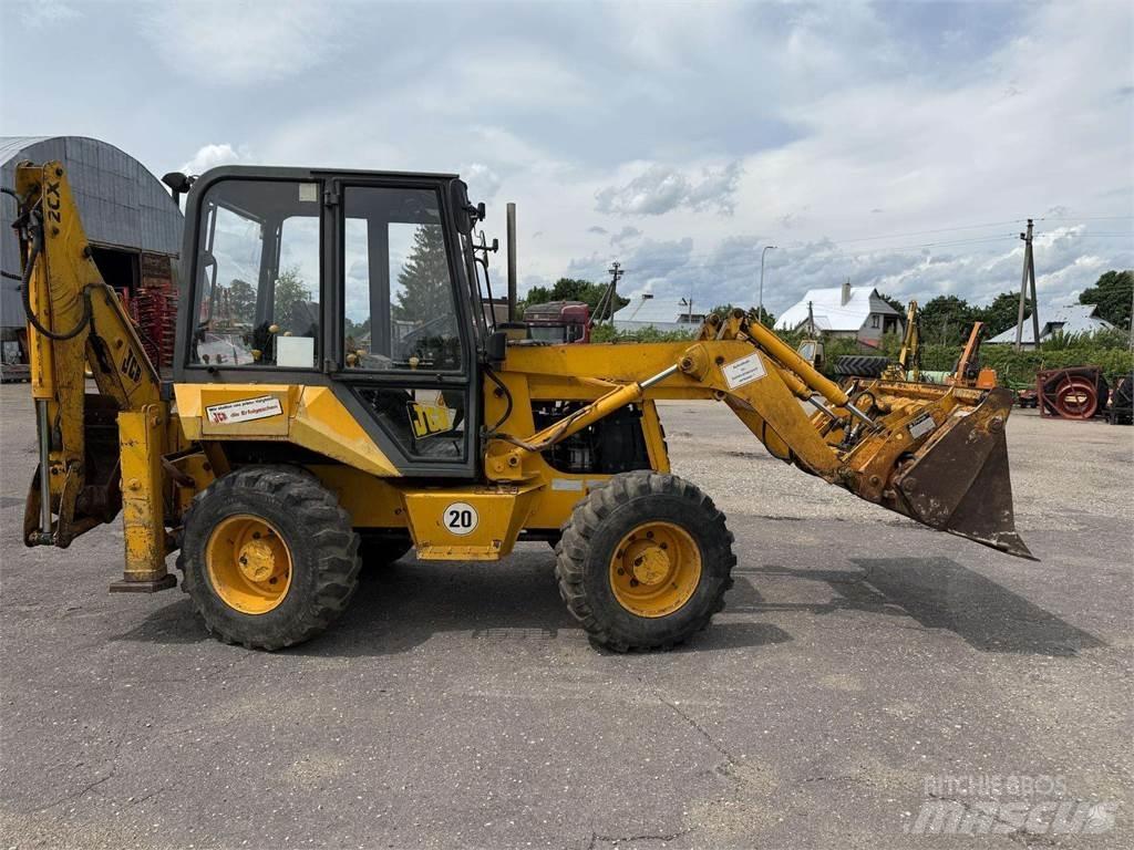 JCB 2CX Tractopelle
