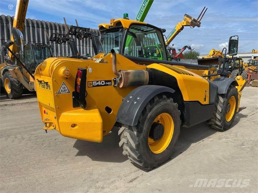 JCB 540-140 Chariot télescopique