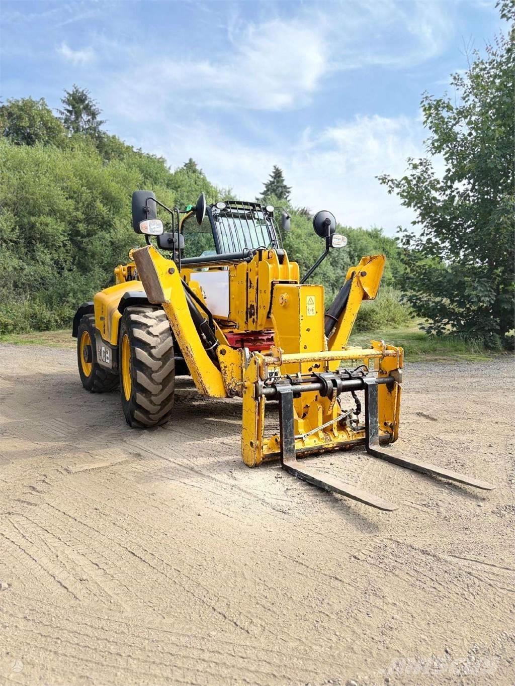 JCB 540-170 Chariot télescopique