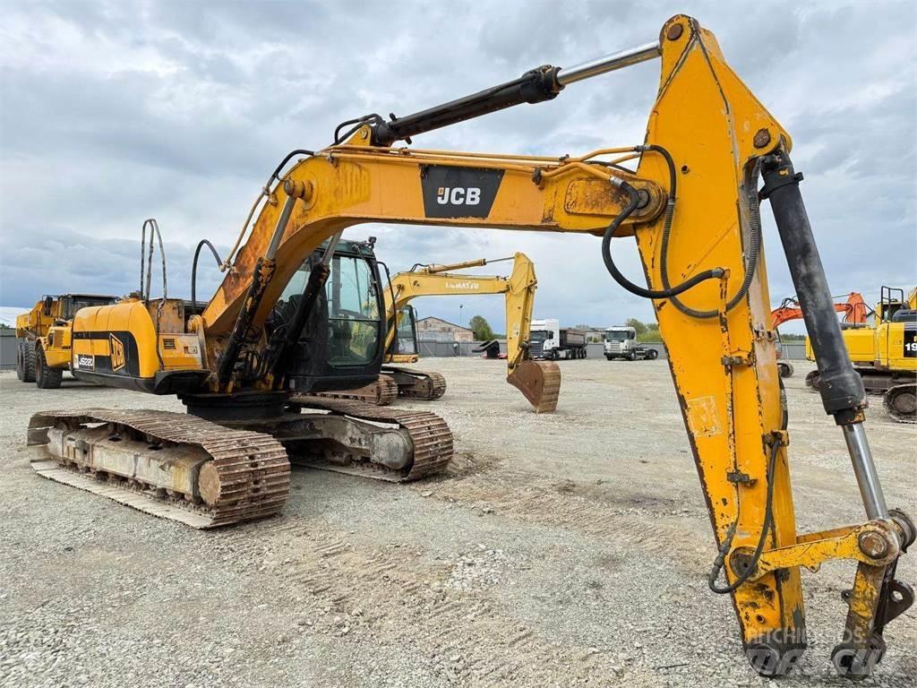 JCB JS 220 LC Pelle sur chenilles