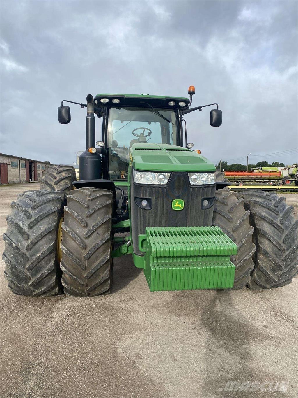 John Deere 8335R Tracteur