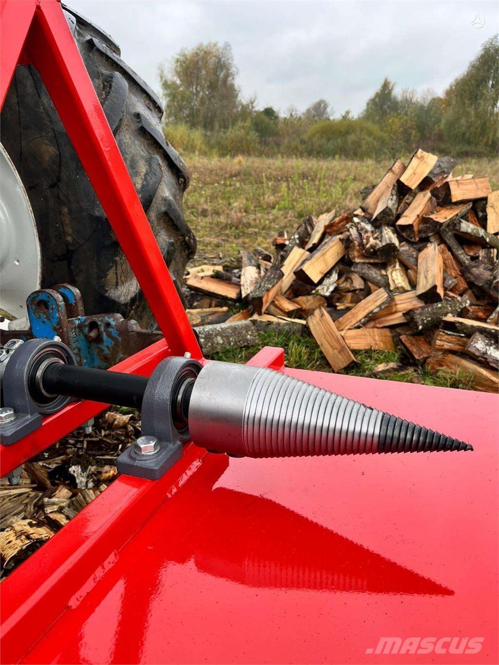  -Kita- Spliter Broyeur forestier