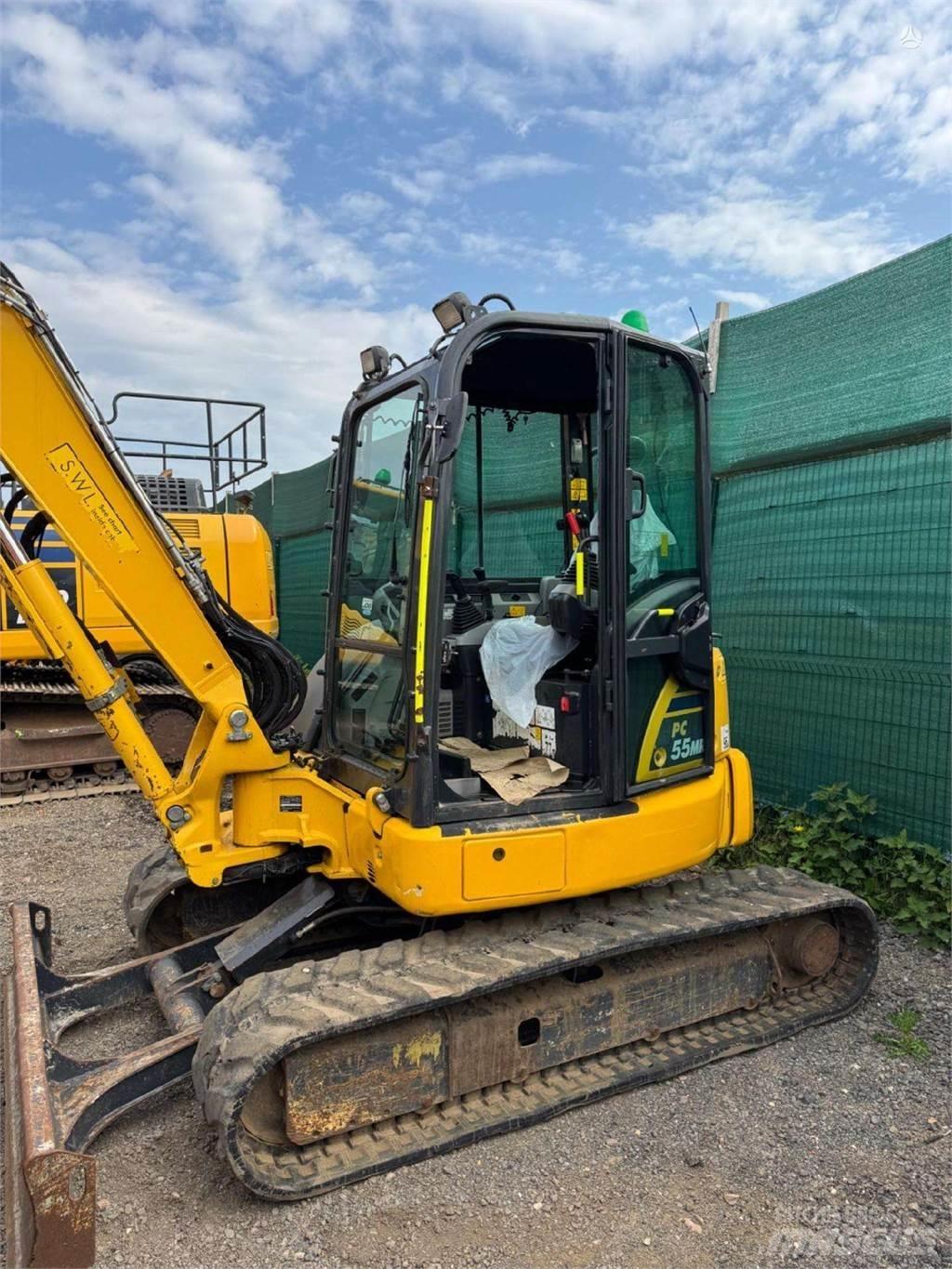 Komatsu PC55MR-5 Pelle sur chenilles