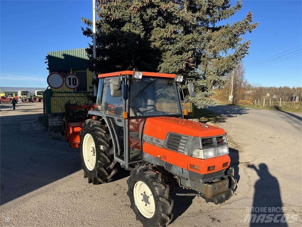 Kubota GL320 Tracteur