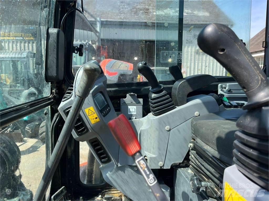Kubota KX057-4 Pelle sur chenilles