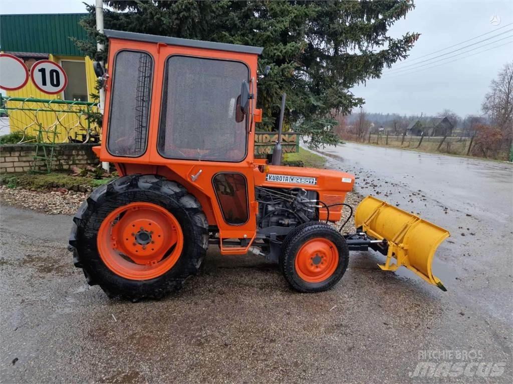 Kubota L245dt Tracteur