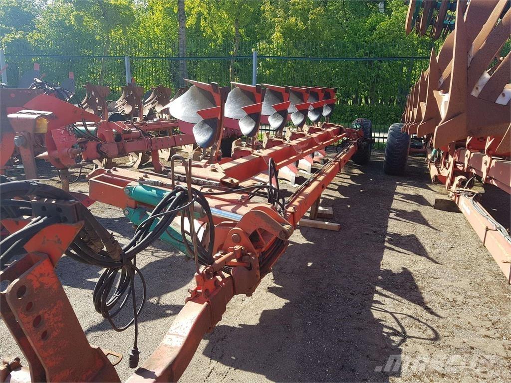 Kverneland PB 100 Charrue non réversible