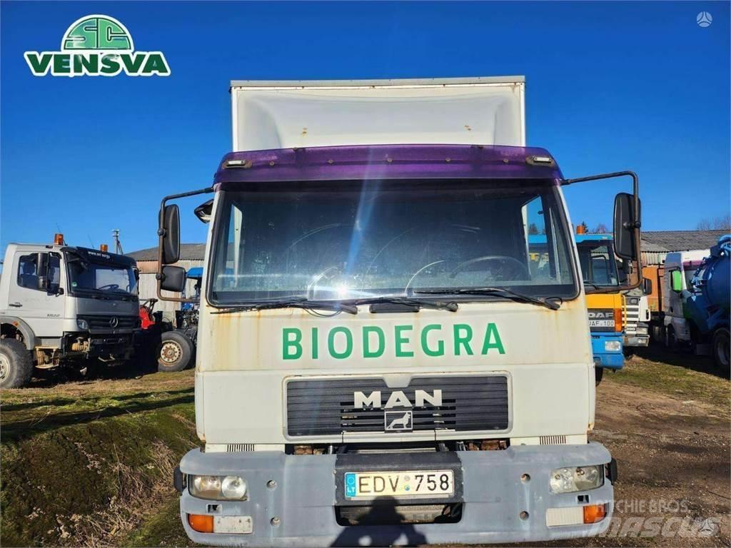 MAN LE 160 C Camion Fourgon
