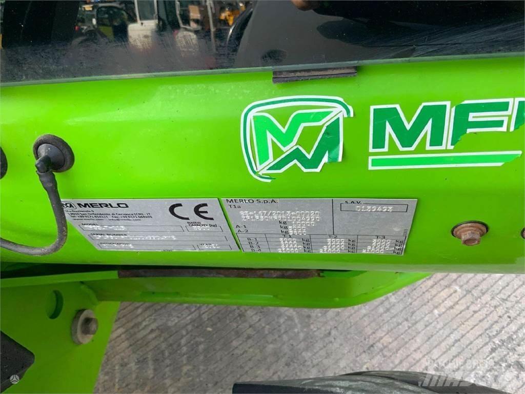 Merlo TF33.7 Chargeur frontal, fourche