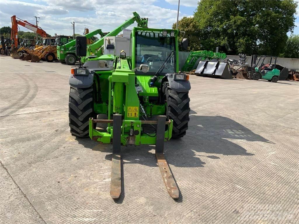 Merlo TF33.7 Chargeur frontal, fourche