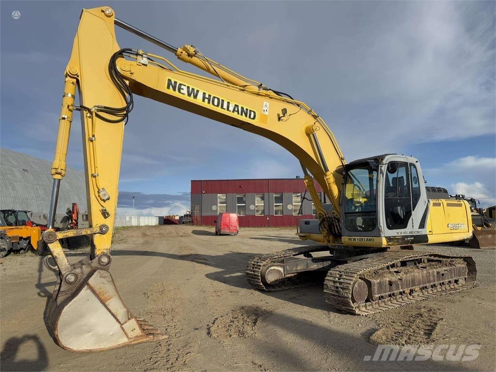 New Holland E265B Pelle sur chenilles