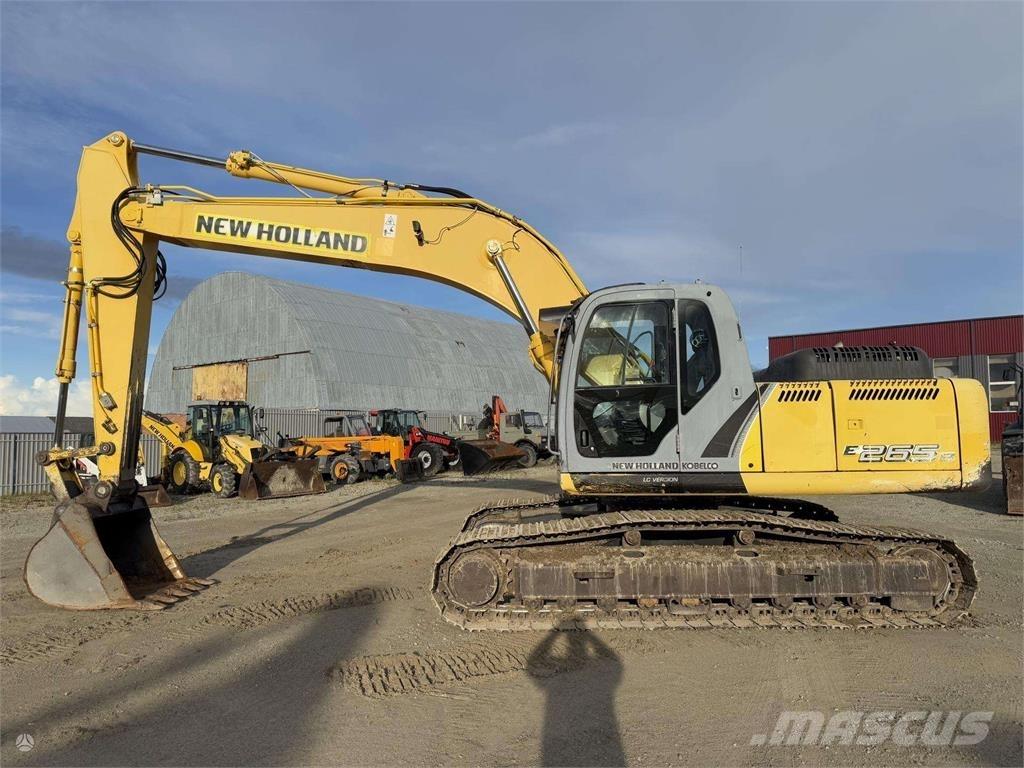New Holland E265B Pelle sur chenilles