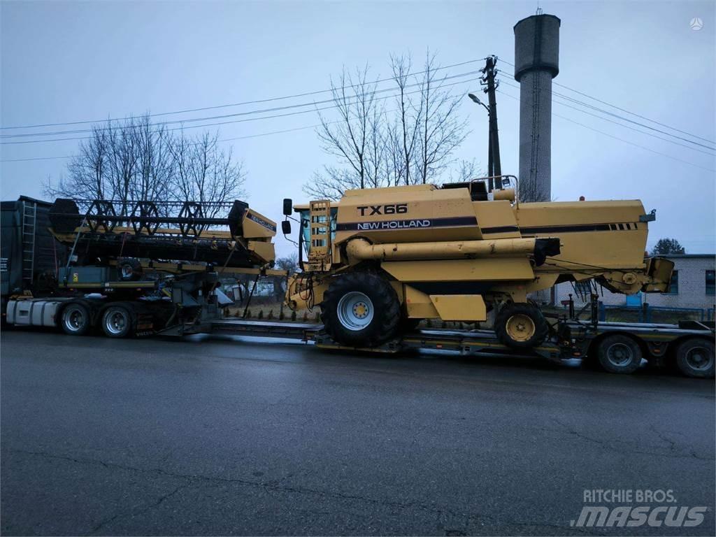 New Holland TX 66 Moissonneuse batteuse